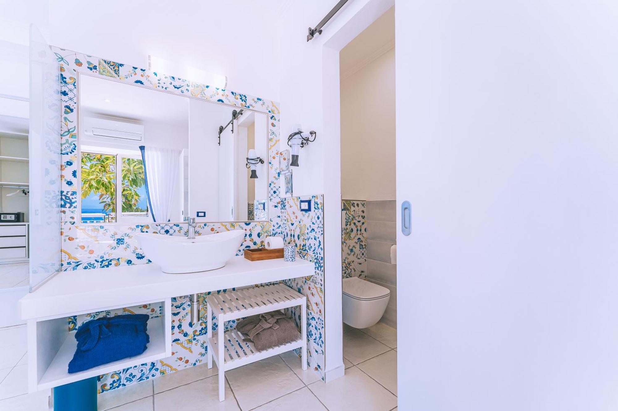 Hotel Ferdinando Beach & Thermal Spa Sant'Angelo  エクステリア 写真