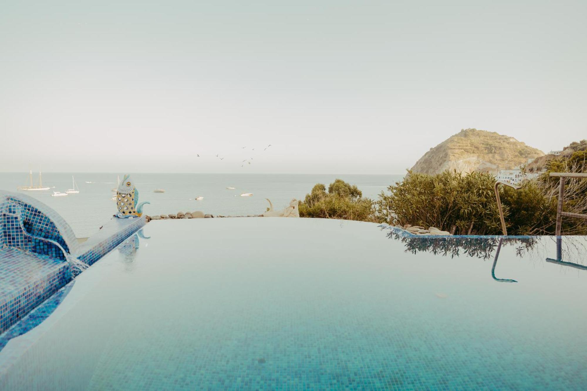 Hotel Ferdinando Beach & Thermal Spa Sant'Angelo  エクステリア 写真